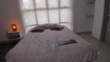 Aaronmagnum  03-08-2021 video showfeet